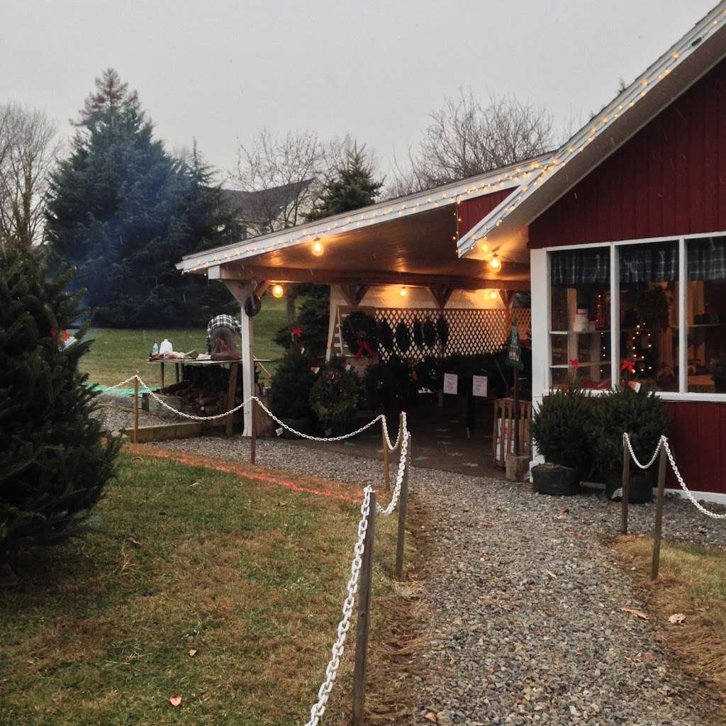 The Evergreen Farm | 4 Bass Ln, Lebanon, NJ 08833 | Phone: (908) 236-9550