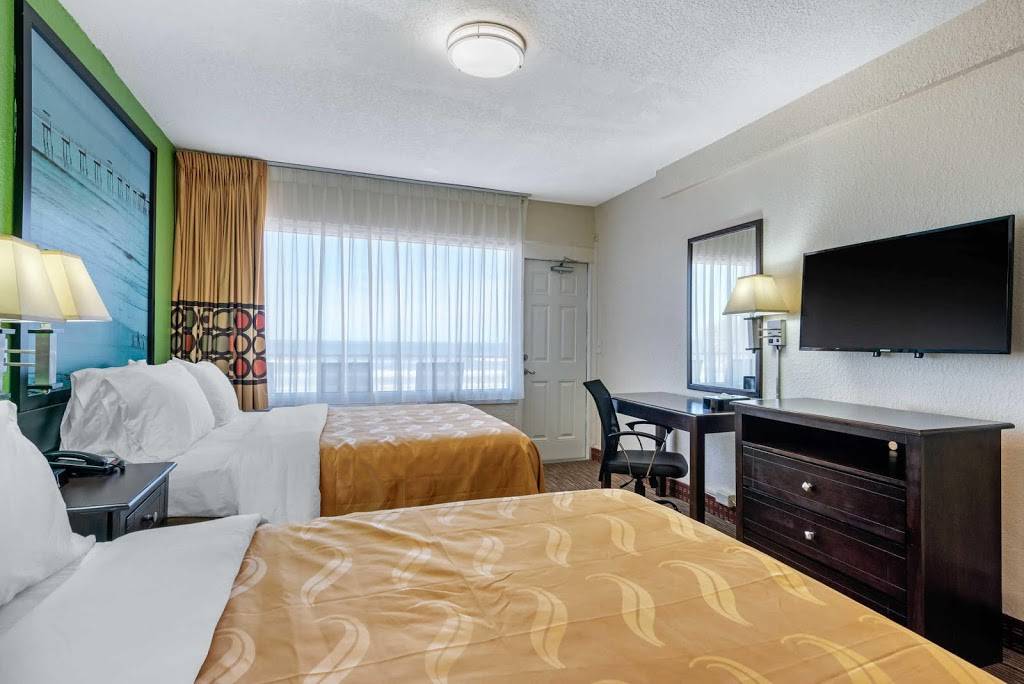 Quality Inn Daytona Beach Oceanfront | 700 N Atlantic Ave, Daytona Beach, FL 32118, USA | Phone: (386) 262-1102