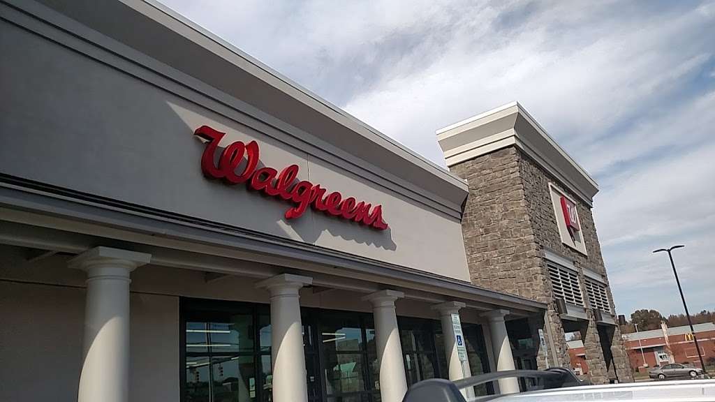 Walgreens | 9428 Steele Creek Rd, Charlotte, NC 28273 | Phone: (980) 233-9960