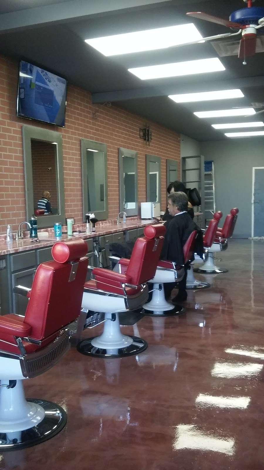 Club Barbers | 540 Workman Mill Rd, La Puente, CA 91746 | Phone: (626) 330-9191