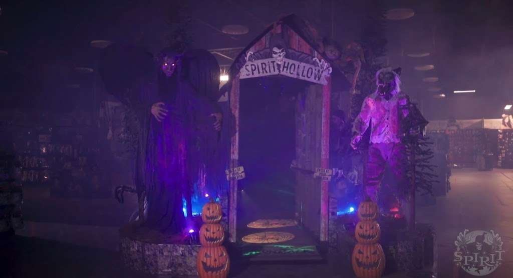 Spirit Halloween | 186 Flowing Springs Rd, Charles Town, WV 25414, USA | Phone: (866) 586-0155