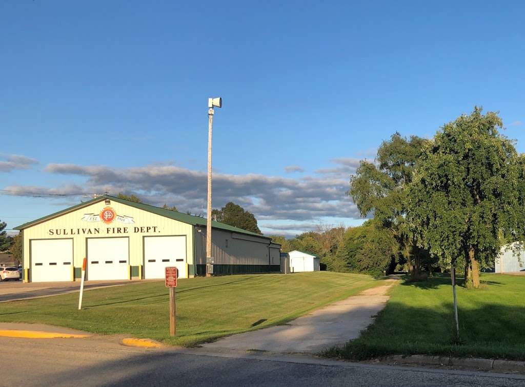 Sullivan Fire Department | 800 Pleasant St, Sullivan, WI 53178, USA | Phone: (262) 593-2200