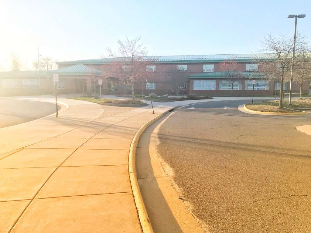 Colin L. Powell Elementary School | 13340 Leland Rd, Centreville, VA 20120 | Phone: (571) 522-6000