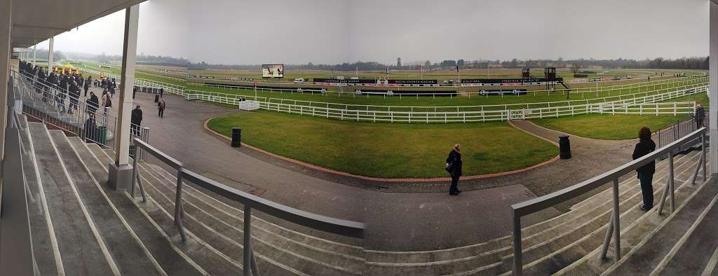 Lingfield Racecourse | Lingfield RH7 6PH, UK