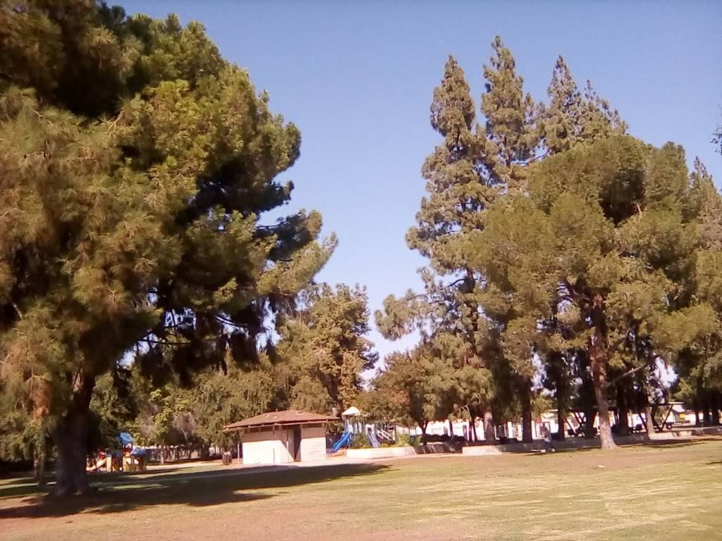 North Beardsley Park | 901 Airport Dr, Bakersfield, CA 93308, USA | Phone: (661) 392-2034