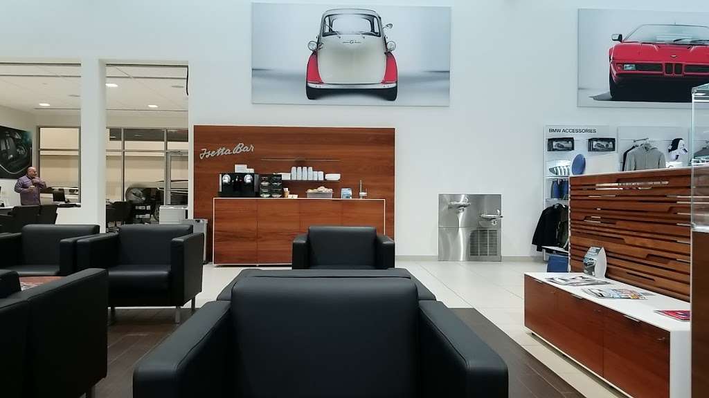 Habberstad BMW | 945 E Jericho Turnpike, Huntington Station, NY 11746 | Phone: (800) 997-9313