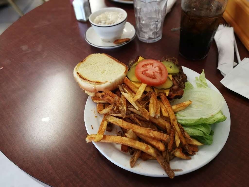 Crazy Joes Diner | 907 S Washington Ave, Kankakee, IL 60901, USA | Phone: (815) 802-8055