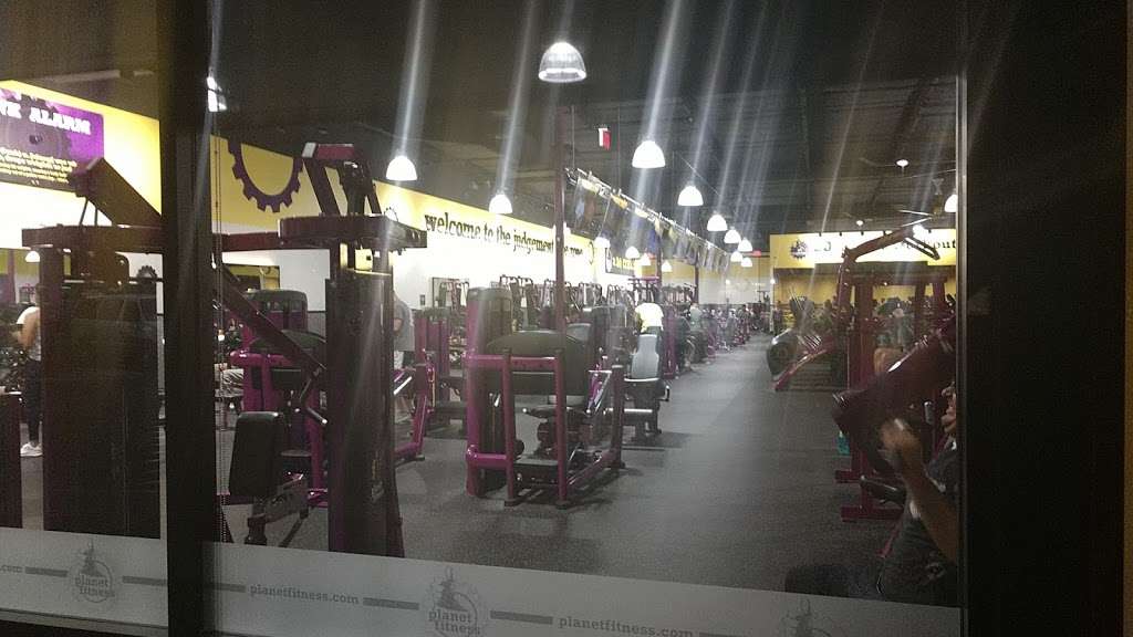 Planet Fitness 1625 W Camelback Rd Phoenix Az 85015 Usa