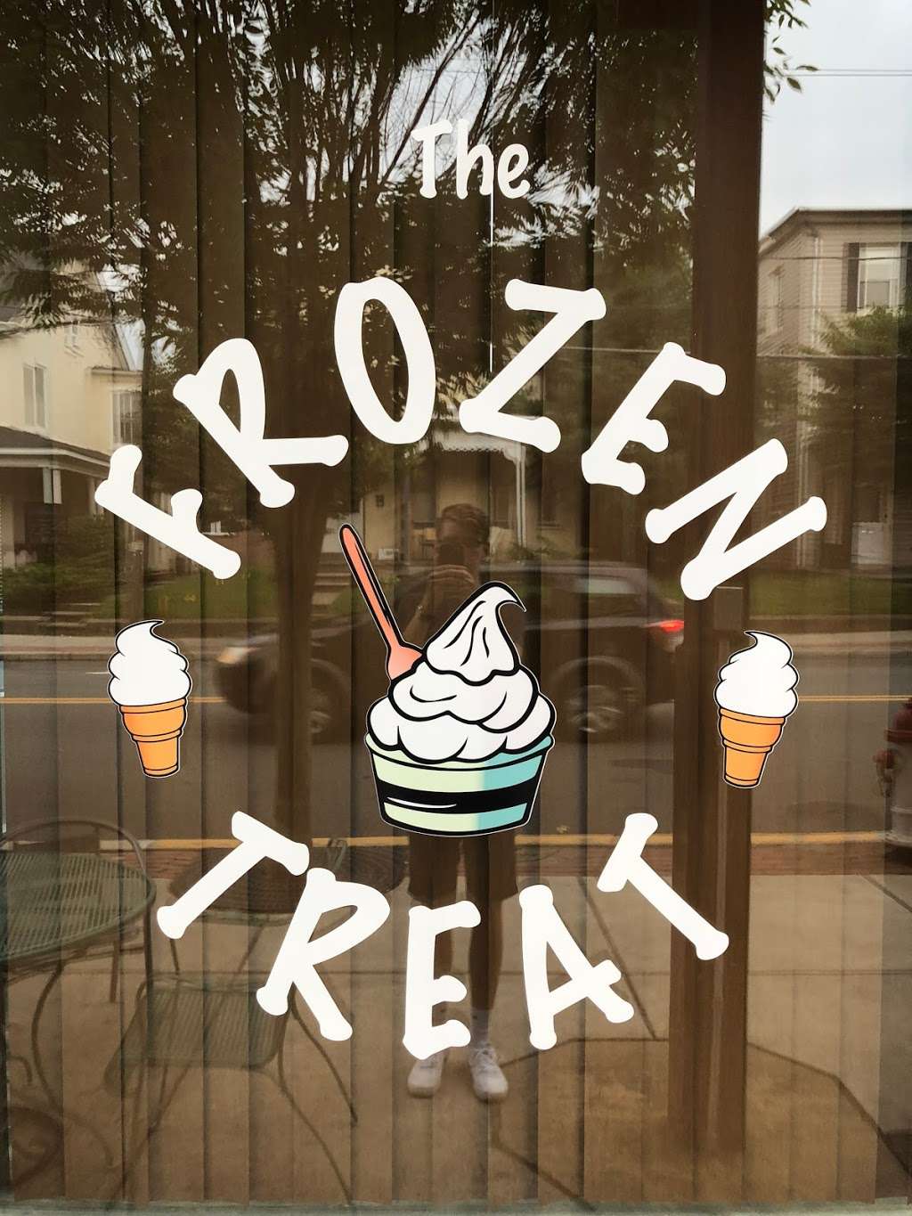 The Frozen Treat | 239 Main St, East Greenville, PA 18041 | Phone: (770) 722-8331