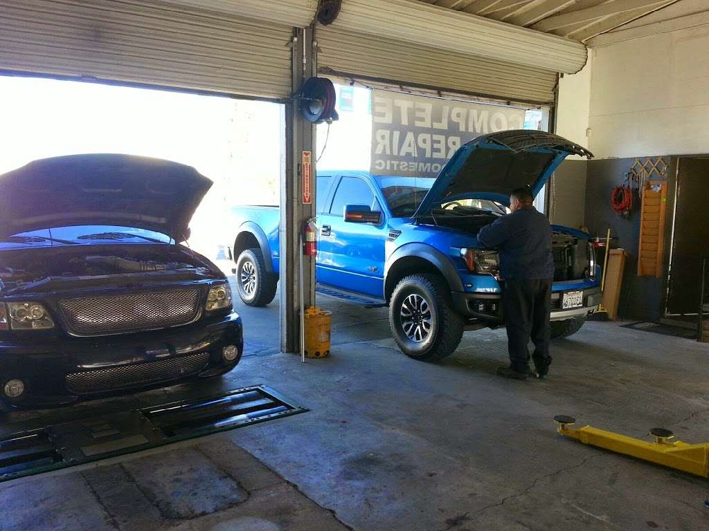 Lake Auto & Smog | 3805, 524 N Spring St, Lake Elsinore, CA 92530, USA | Phone: (951) 579-1033