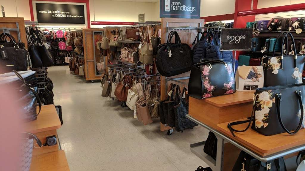 T.J. Maxx | 17100 Mercantile Blvd, Noblesville, IN 46060, USA | Phone: (317) 770-8130