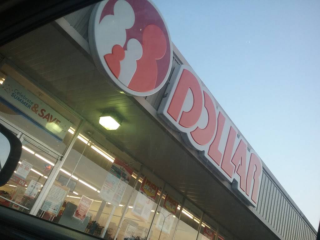 Family Dollar | 3744 E Admiral Pl, Tulsa, OK 74115 | Phone: (918) 984-6676