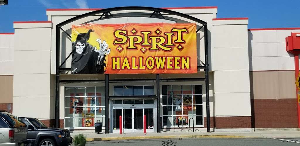 Spirit Halloween | 48 NJ-23, Riverdale, NJ 07457 | Phone: (866) 586-0155