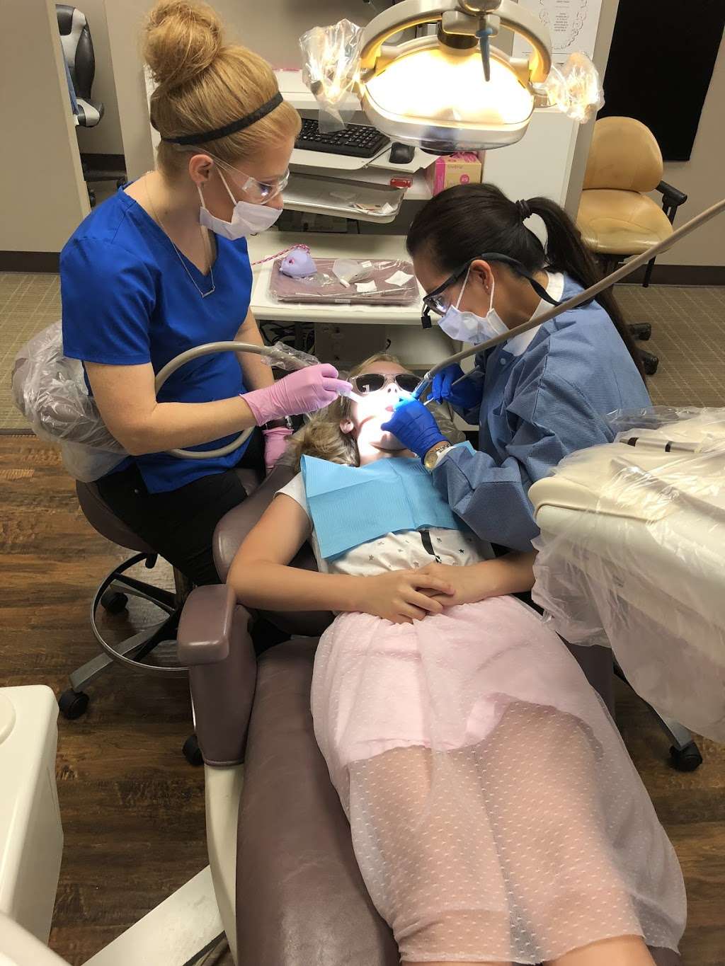 Gentle Touch Dentistry: Nguyen Colleen A DDS | 9501 State Ave # 7, Kansas City, KS 66111, USA | Phone: (913) 788-0800