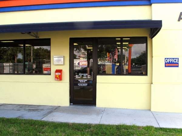 Value Store It Self Storage | 8500 W McNab Rd, North Lauderdale, FL 33068 | Phone: (954) 597-0007