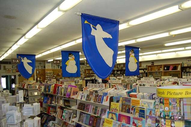 Graymoor Book & Gift Center | 1 Little Flower Square, Garrison, NY 10524, USA | Phone: (845) 424-2100