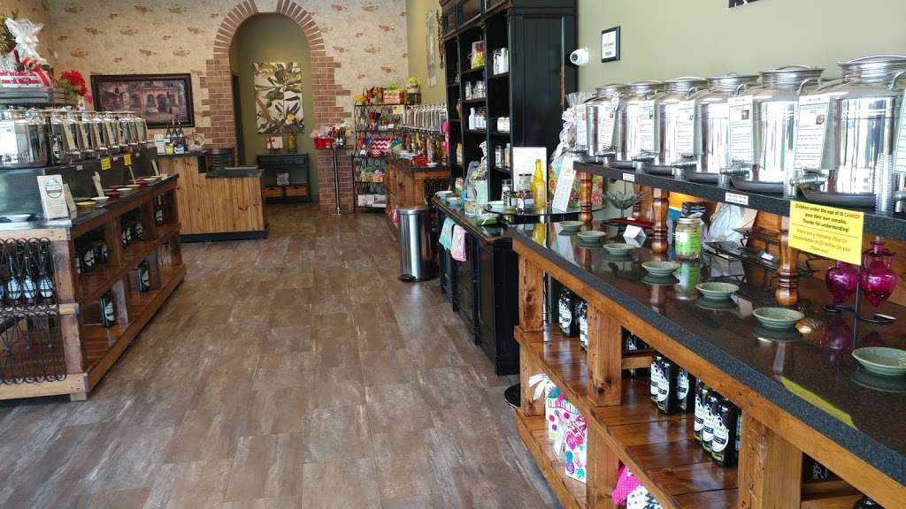 Heavenly Olive Oils & Vinegars | 930 NW Blue Pkwy, Lees Summit, MO 64086, USA | Phone: (816) 554-3377
