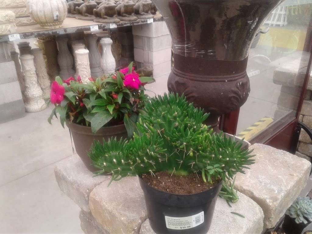 Lowes Garden Center | 5027 Windsor Dr, Bartonsville, PA 18321 | Phone: (570) 213-6040