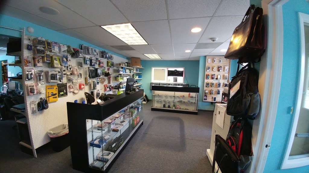The Phone Specialists @ Brookfield Technology Center | 774 Federal Rd, Brookfield, CT 06804 | Phone: (203) 775-5009