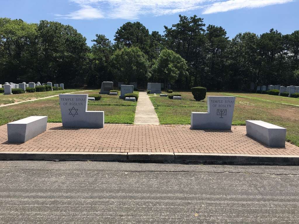 New Montefiore Cemetery | 1180 Wellwood Ave, West Babylon, NY 11704, USA | Phone: (631) 249-7000