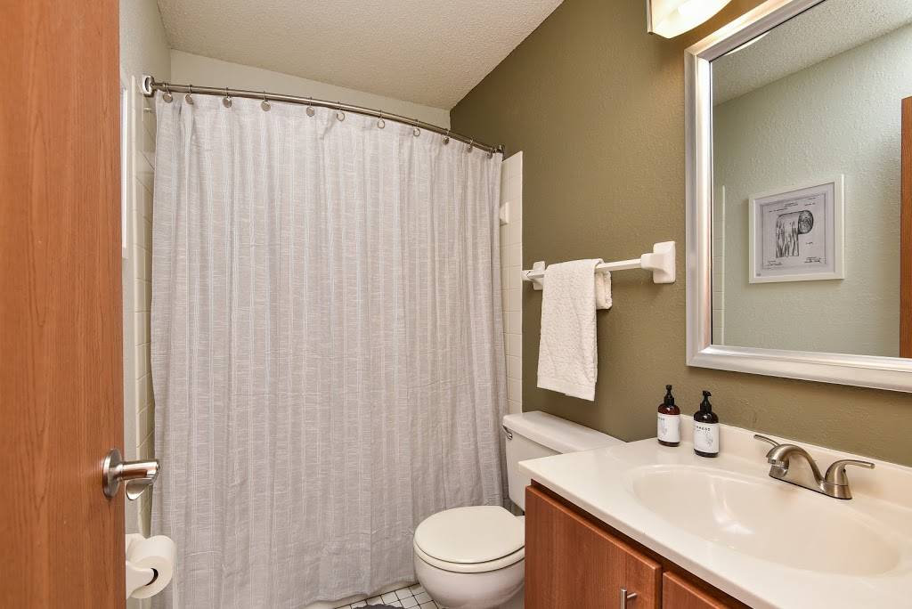 Westwind Apartments | 275 Shelard Pkwy, St Louis Park, MN 55426, USA | Phone: (952) 260-8728