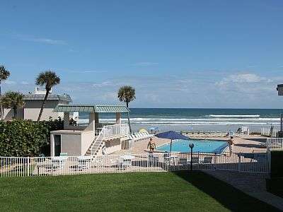 New Smyrna Beach Condo Vacation Rentals | 4849 Saxon Dr c104, New Smyrna Beach, FL 32169, USA | Phone: (407) 430-9541