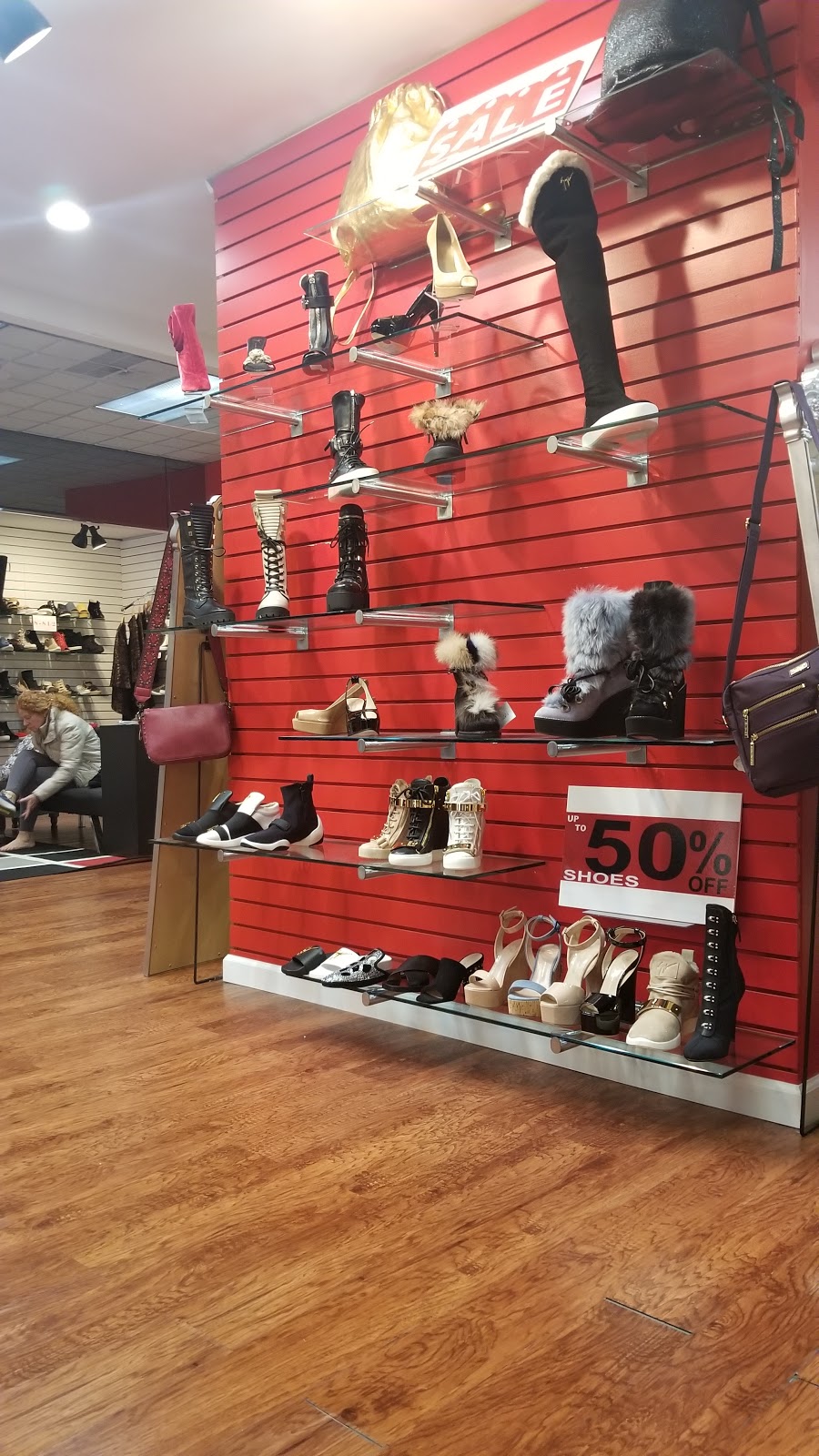 Hot Foot Shoes | 1966 County Line Rd, Huntingdon Valley, PA 19006, USA | Phone: (215) 969-9626
