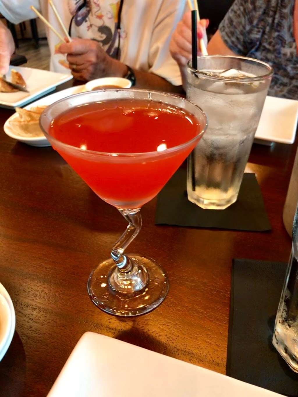 Sake Asian Sushi Wine Bar | 18921 University Blvd #900, Sugar Land, TX 77479, USA | Phone: (281) 778-7900