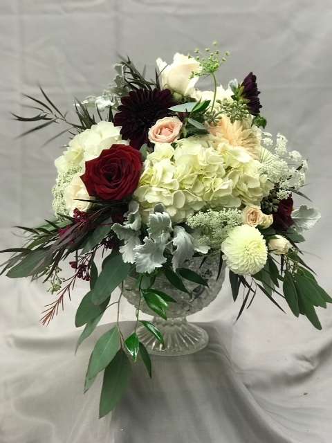 Flowers By Steen Productions | 926 Maitland Dr, Lockport, IL 60441, USA | Phone: (815) 269-4700