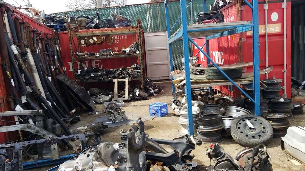 Bloomfield Auto Wreckers | 186 Grove St, Bloomfield, NJ 07003, USA | Phone: (973) 748-4597