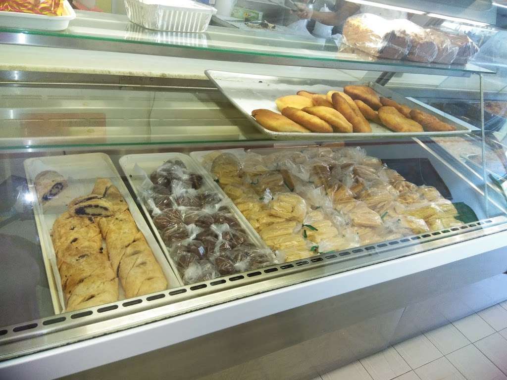 Sybils Bakery NYC | 159-24 Hillside Avenue, Jamaica, NY 11432, USA | Phone: (718) 297-2359