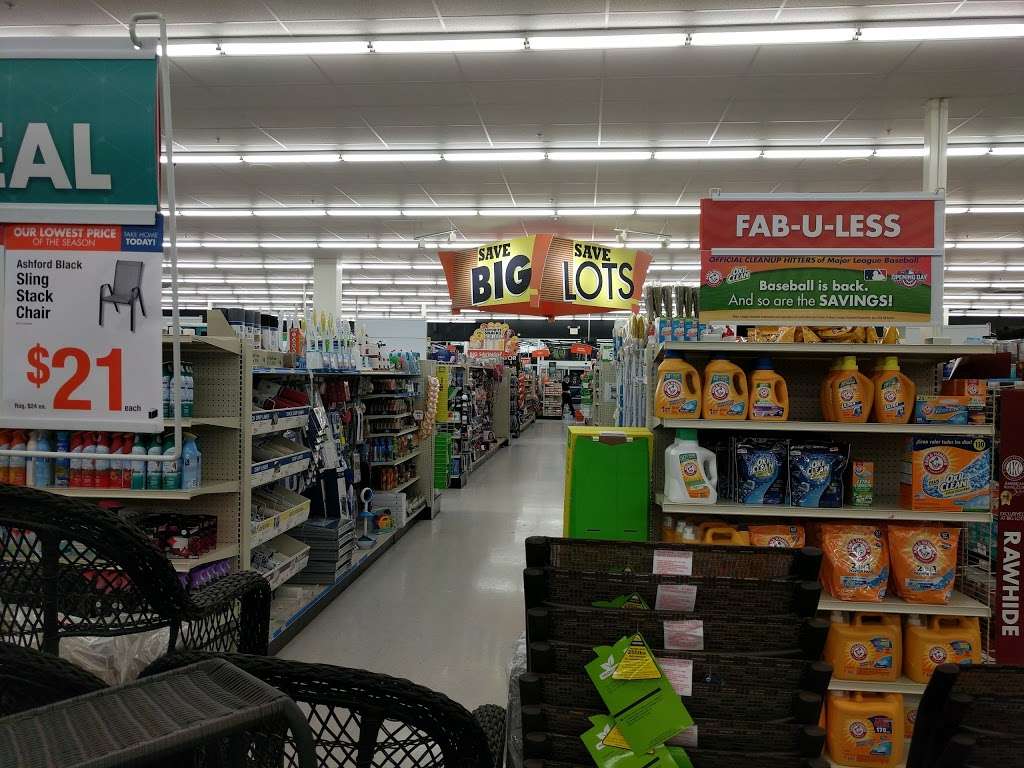 Big Lots | 169 Danbury Rd, New Milford, CT 06776, USA | Phone: (860) 350-2713