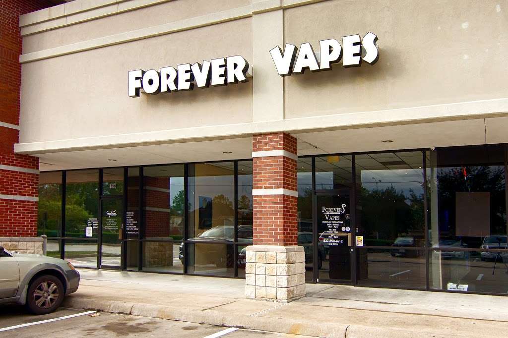 Forever Vapes of Silverlake | 10228 Broadway St #154, Pearland, TX 77584, USA | Phone: (832) 850-7612