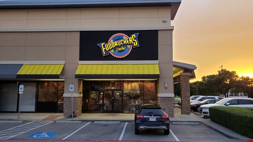 Fuddruckers | 741 N Central Expy, Plano, TX 75075, USA | Phone: (972) 423-0267