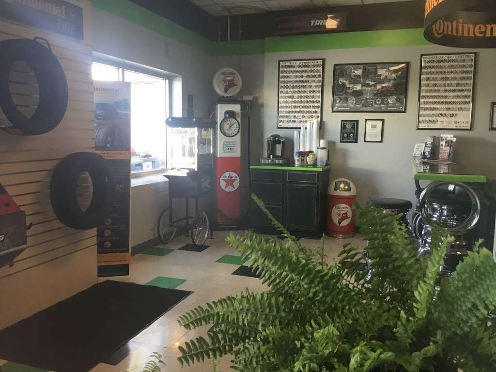 South Side Tire & Auto | 901 E Patrick St A, Frederick, MD 21701 | Phone: (301) 378-2465