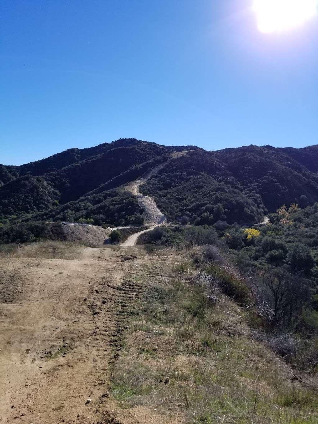 La Tuna Trailhead | S La Tuna Canyon Rd, Sun Valley, CA 91352