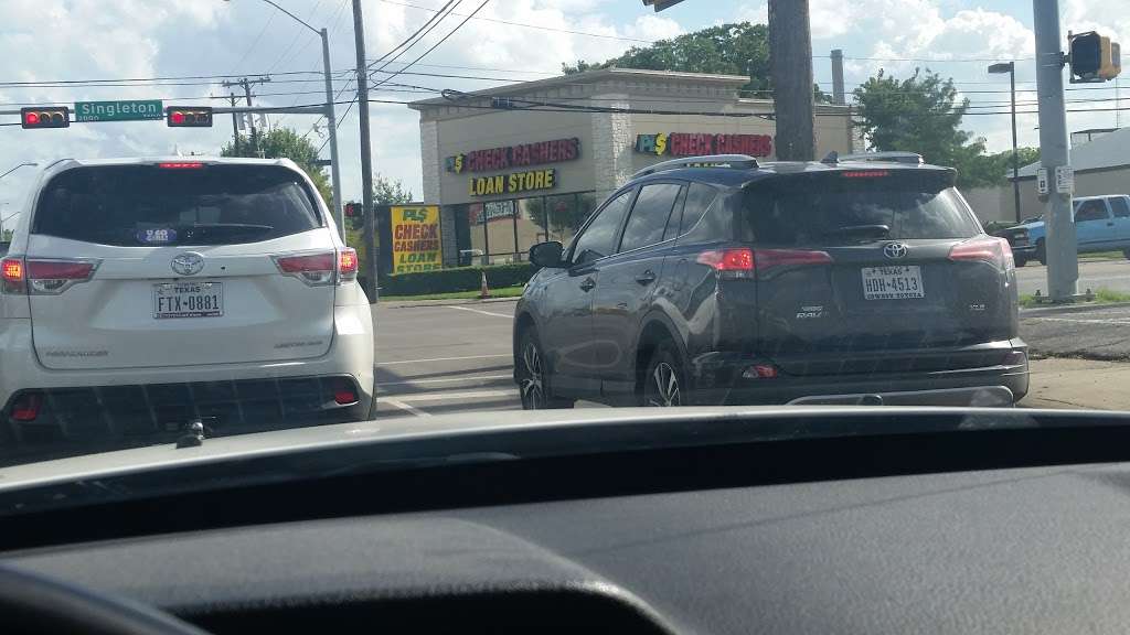 Hampton @ Singleton - N - FS | Dallas, TX 75212, USA