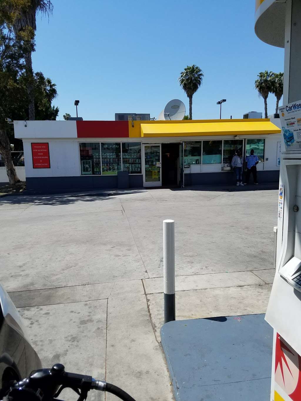 Shell | 3645 Crenshaw Blvd, Los Angeles, CA 90016, USA | Phone: (323) 292-2141