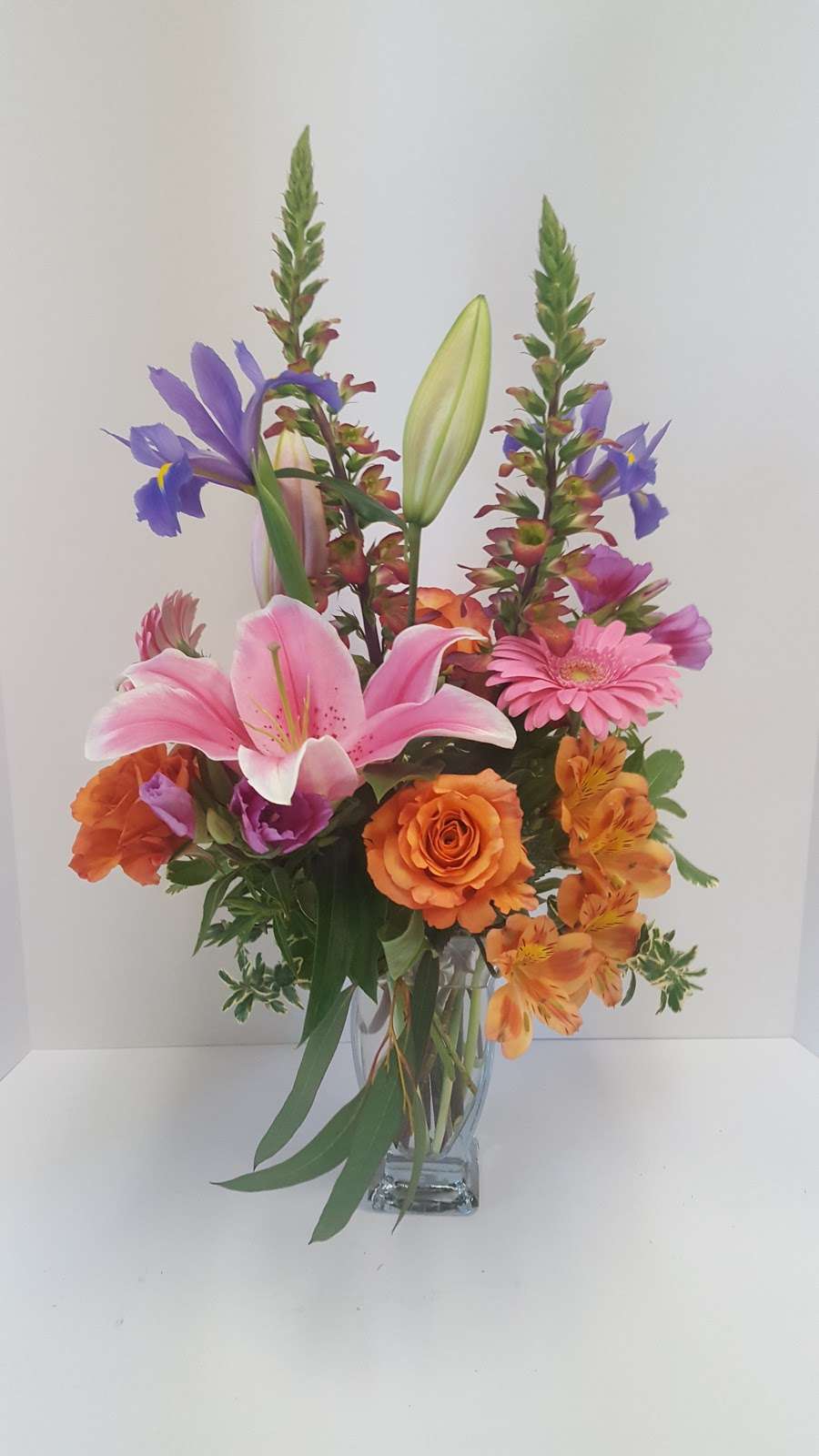 Artistry Florals | 18509 Statesville Rd B2, Cornelius, NC 28031, USA | Phone: (704) 892-9010