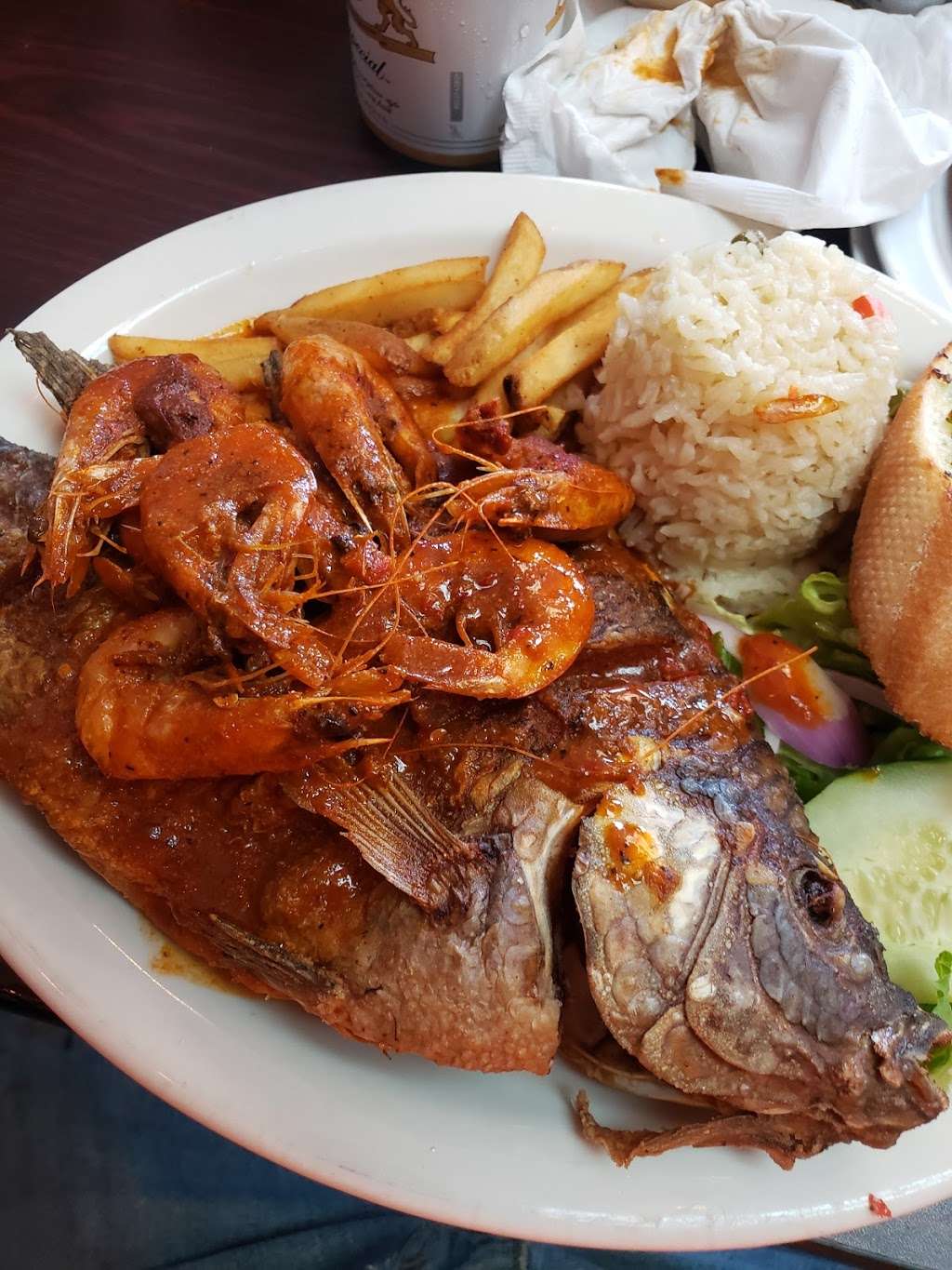 El Puerto Restaurant | 3018 W 47th St, Chicago, IL 60632 | Phone: (773) 940-0293