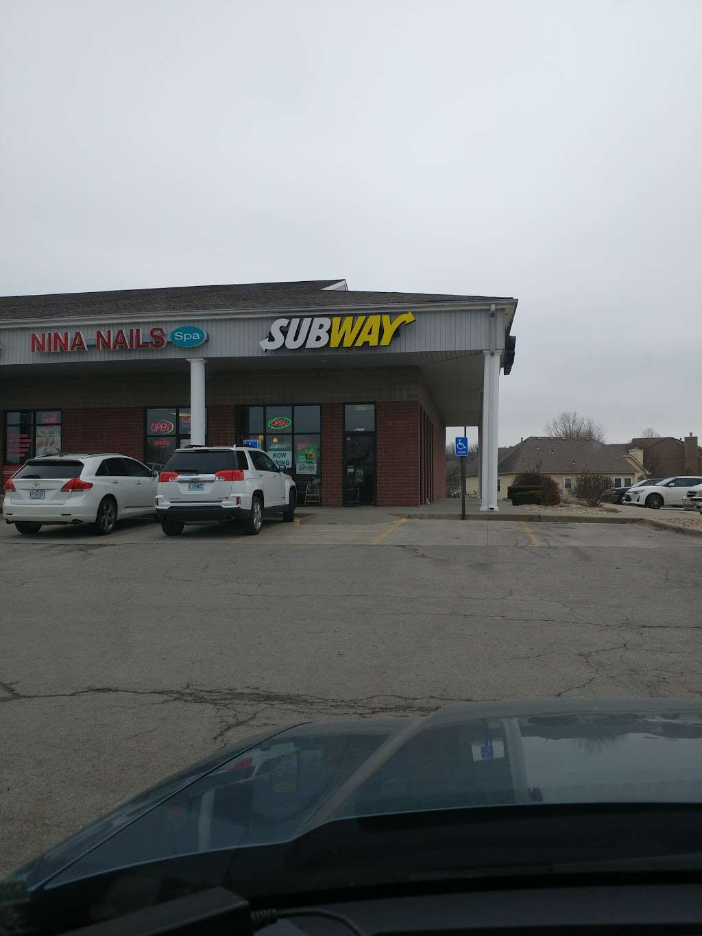 Subway Restaurants | 9223 N Oak Trafficway, Kansas City, MO 64155, USA | Phone: (816) 420-8087