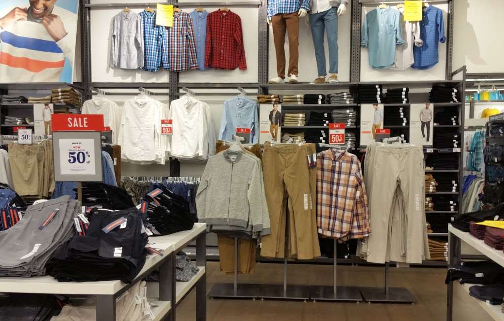 Old Navy | 1431 Bay Area Blvd, Webster, TX 77598, USA | Phone: (281) 316-2476