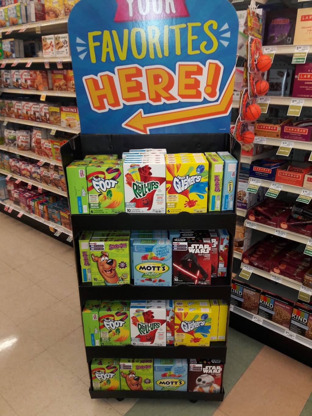 Giant Eagle Supermarket | 3239 Washington Pike, Bridgeville, PA 15017, USA | Phone: (412) 914-0830