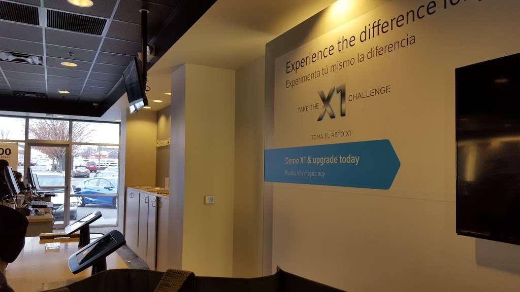 Xfinity Store by Comcast | 2405 Covered Bridge Dr, Lancaster, PA 17602, USA | Phone: (800) 266-2278