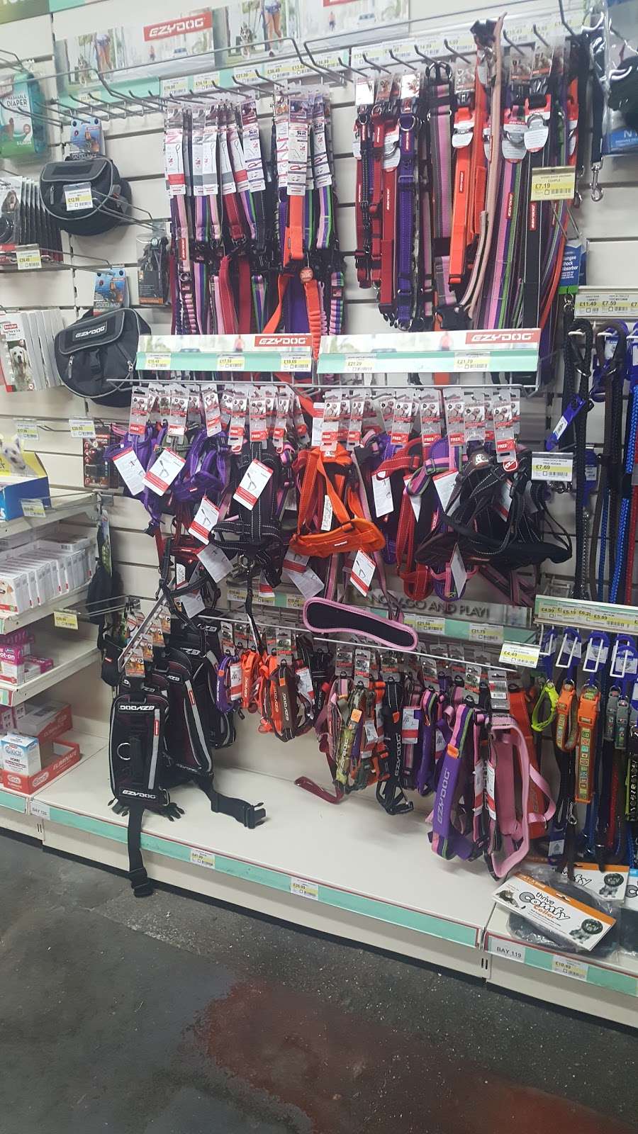 Jollyes - The Pet Superstore Enfield | 139 Theobalds Park Rd, Enfield EN2 9BB, UK | Phone: 020 8363 6980