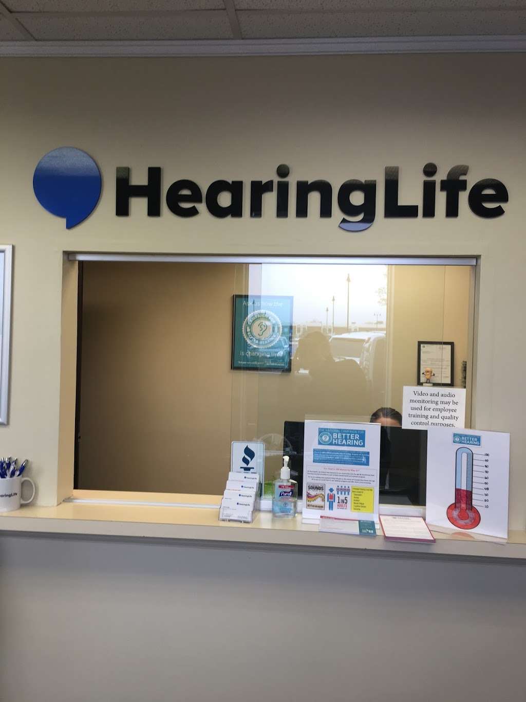 HearingLife | 5411 S 76th St, Greendale, WI 53129 | Phone: (414) 386-8690