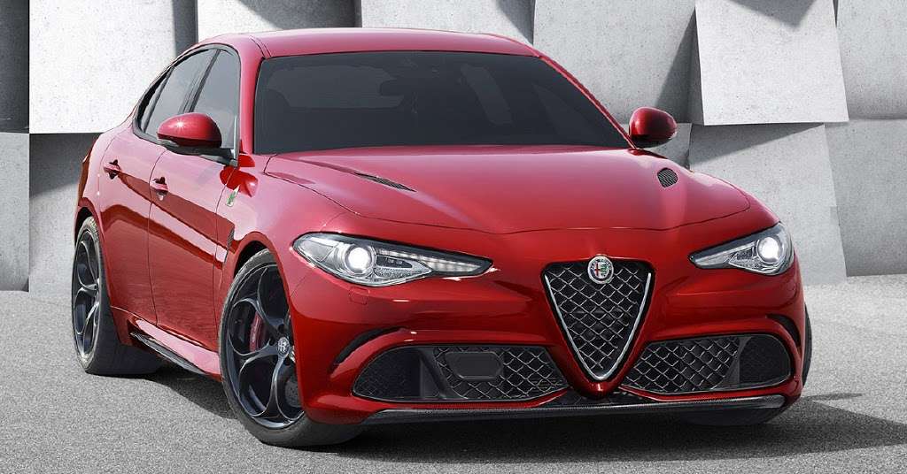 Alfa Romeo of Clear Lake | 15695 Gulf Fwy, Webster, TX 77598, USA | Phone: (281) 677-4300