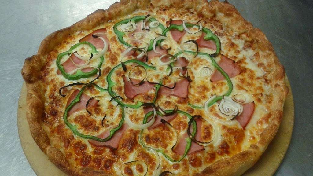 Dough Licious Pizza | 539 Berkley St, Berkley, MA 02779, USA | Phone: (508) 386-2433