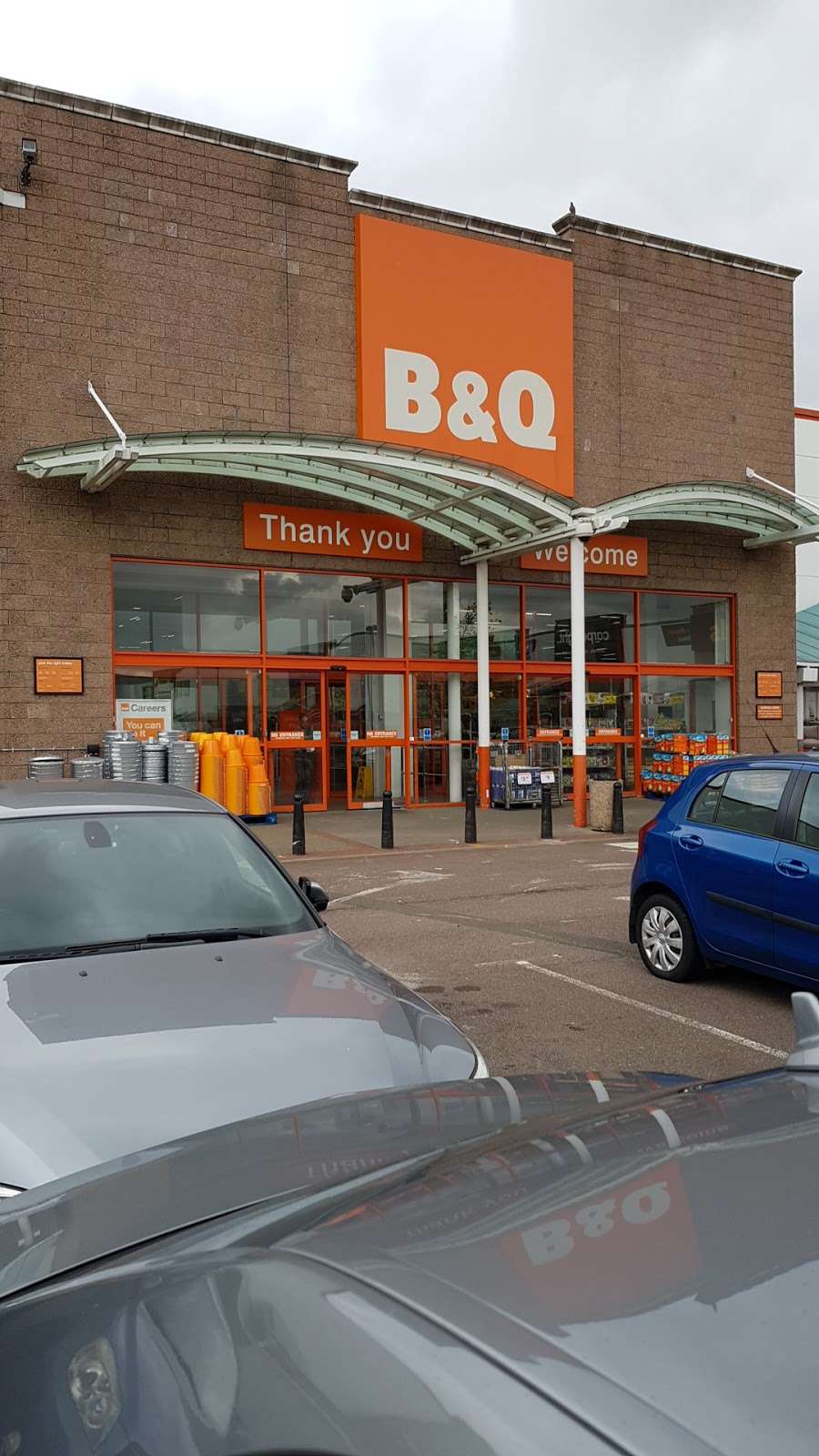 B&Q Friern Barnet | Unit 11 Friern Bridge Retail Park, Pegasus Way, Friern Barnet, London N11 3PW, UK | Phone: 020 8368 0706