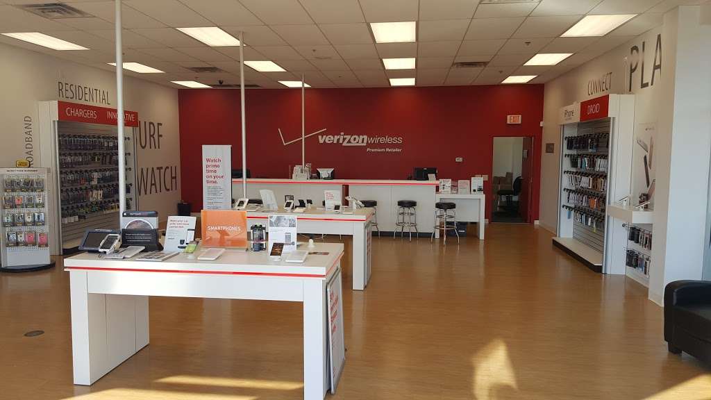 Verizon Authorized Retailer - The Wireless Center | 15 S Gateway Dr #119, Fredericksburg, VA 22406, USA | Phone: (540) 645-6447